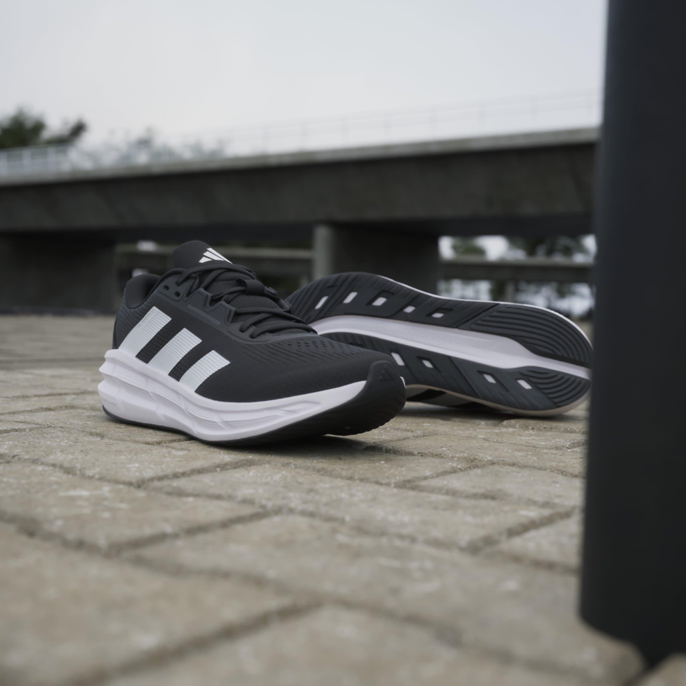 adidas Questar 3 Trainers Mens
