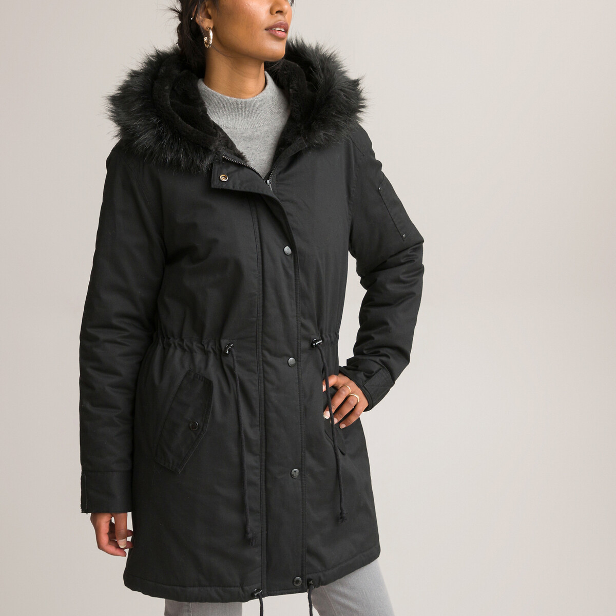 ANNE WEYBURN<br>Parka de comprimento médio com capuz fixo, perfeita para o inverno