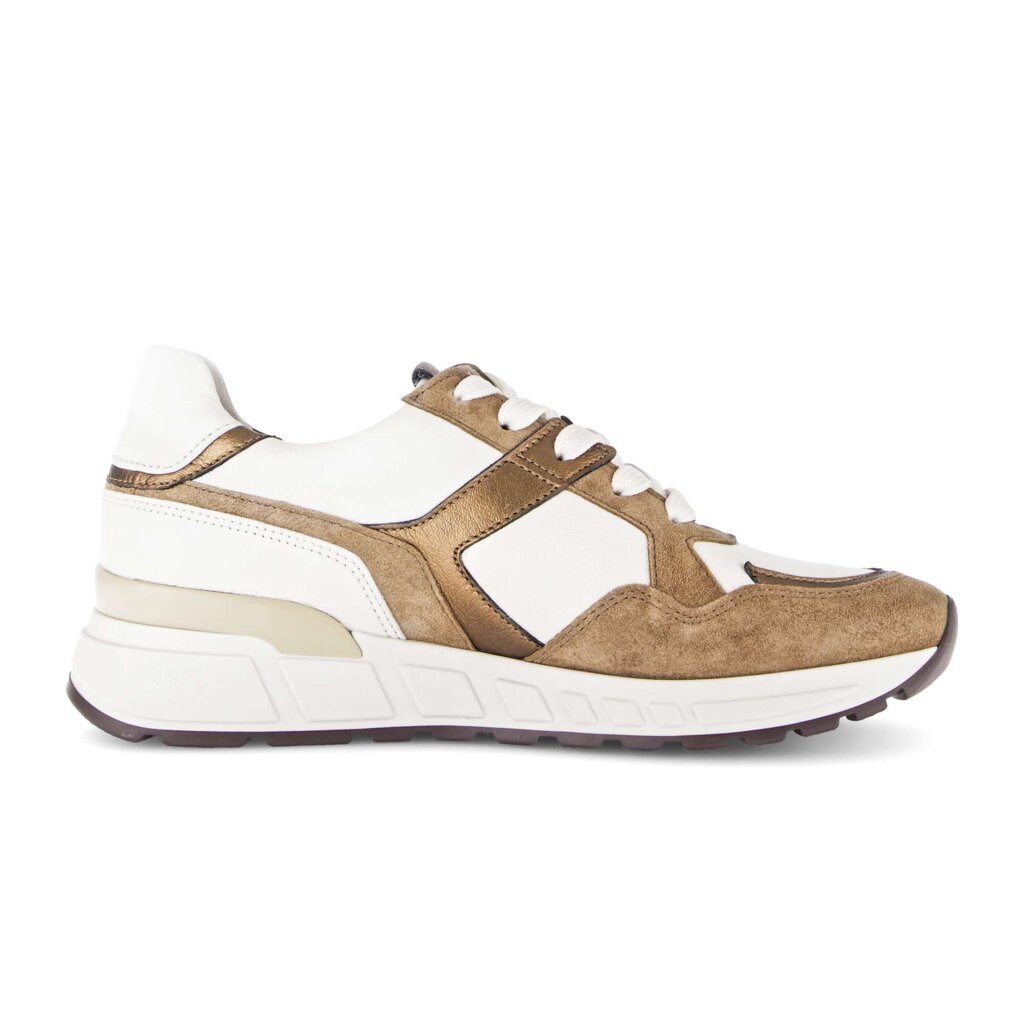 Lage sneaker beige
