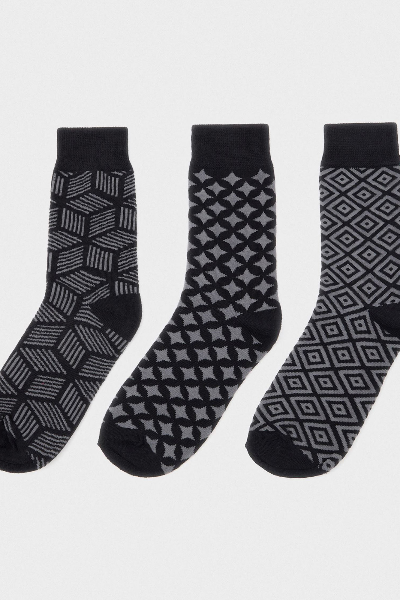 Pacote com 3 pares de meias masculinas