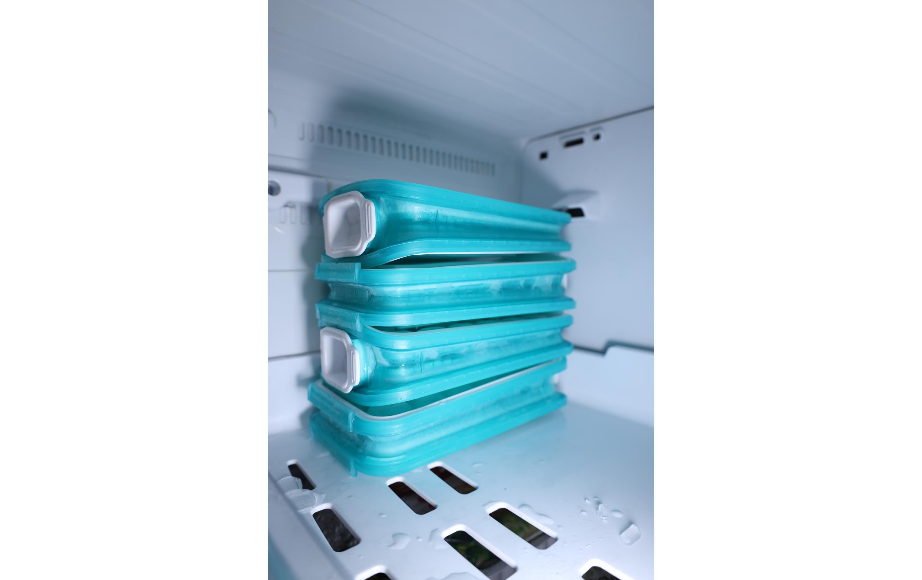 Eiswürfelform Pop 21 x 11.5 x 5.5 cm, BlauForm für 18 grosse Eiswürfel