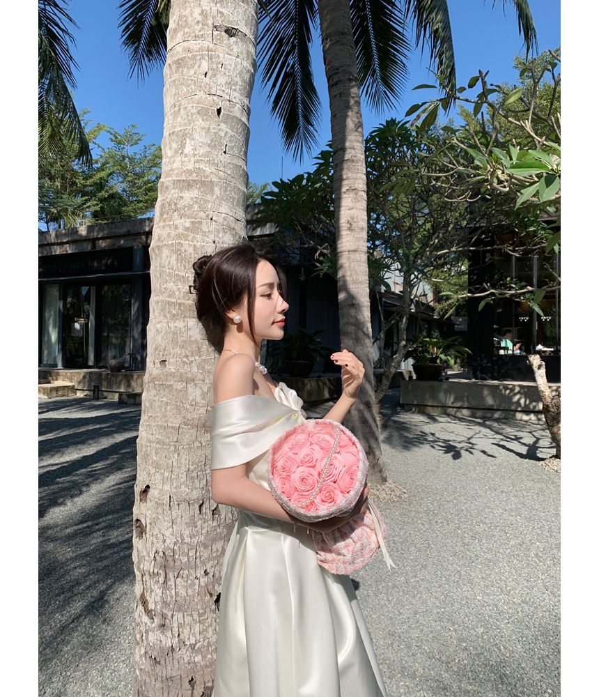 Yuxi - Off-Shoulder A-lijn cocktailjurk