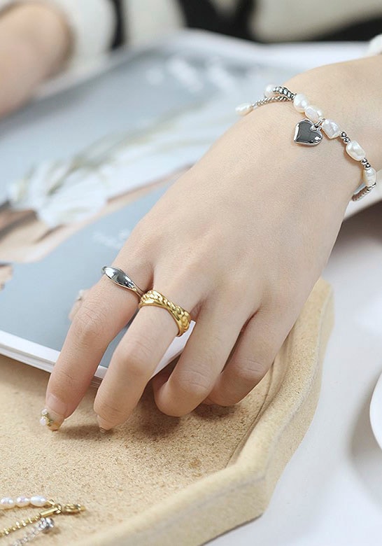 Firetti Edelstahlarmband »Schmuck Geschenk Herz & Perlen« mit Süsswasserzuchtperle