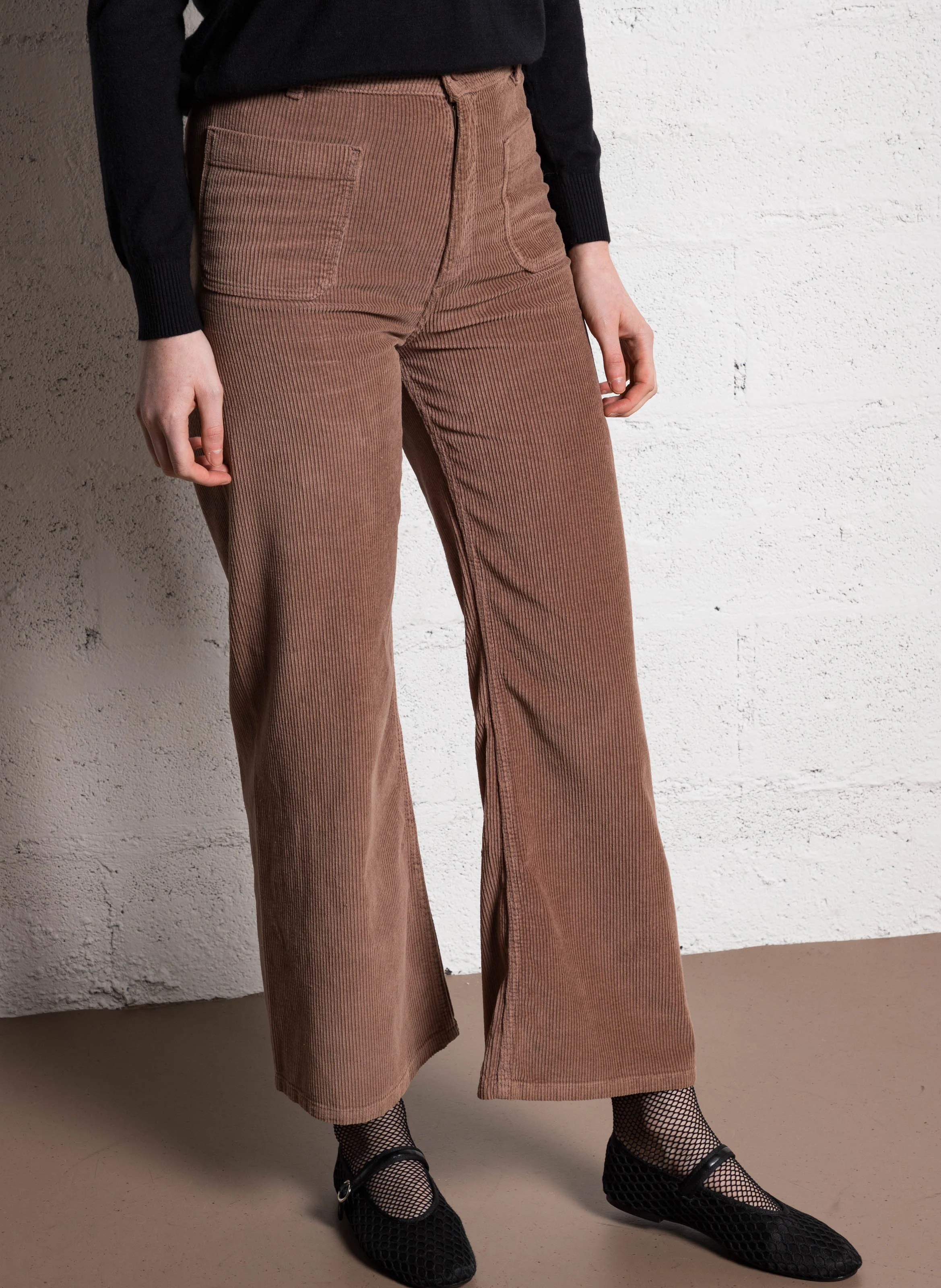 GIGI VELVET - Pantalon évasé en coton mélangé | Beige