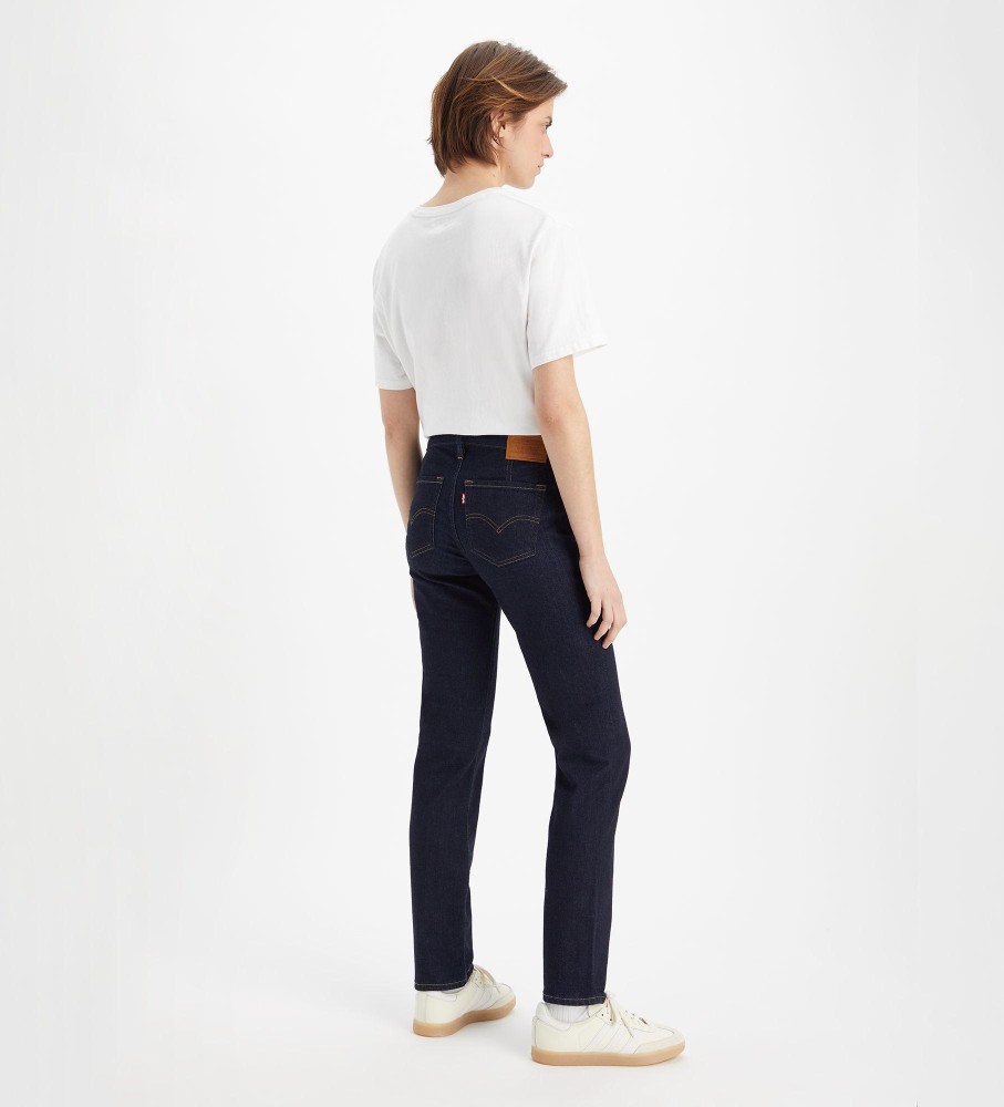 Calça jeans Levi's 712 Slim Welt Pocket, cor índigo escuro.