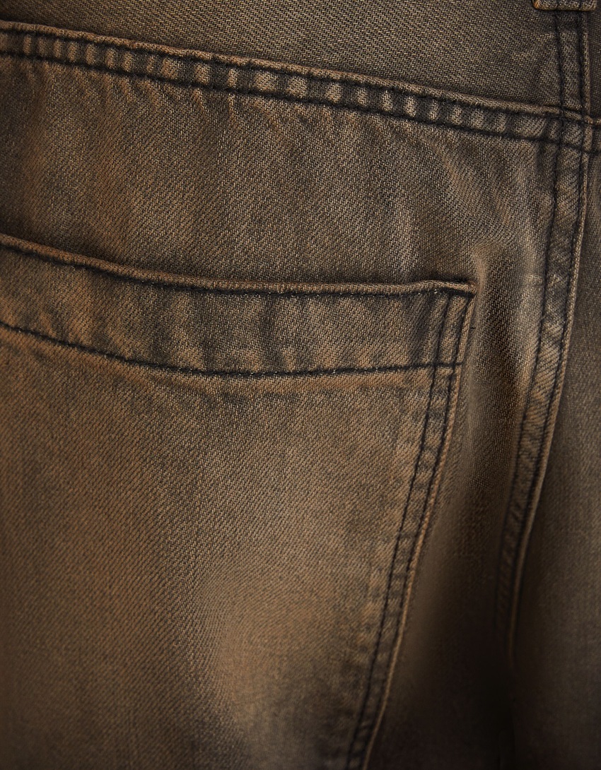 calças jeans super largas