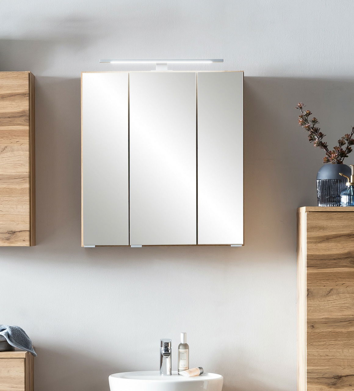 XORA Spiegelschrank VILLACH