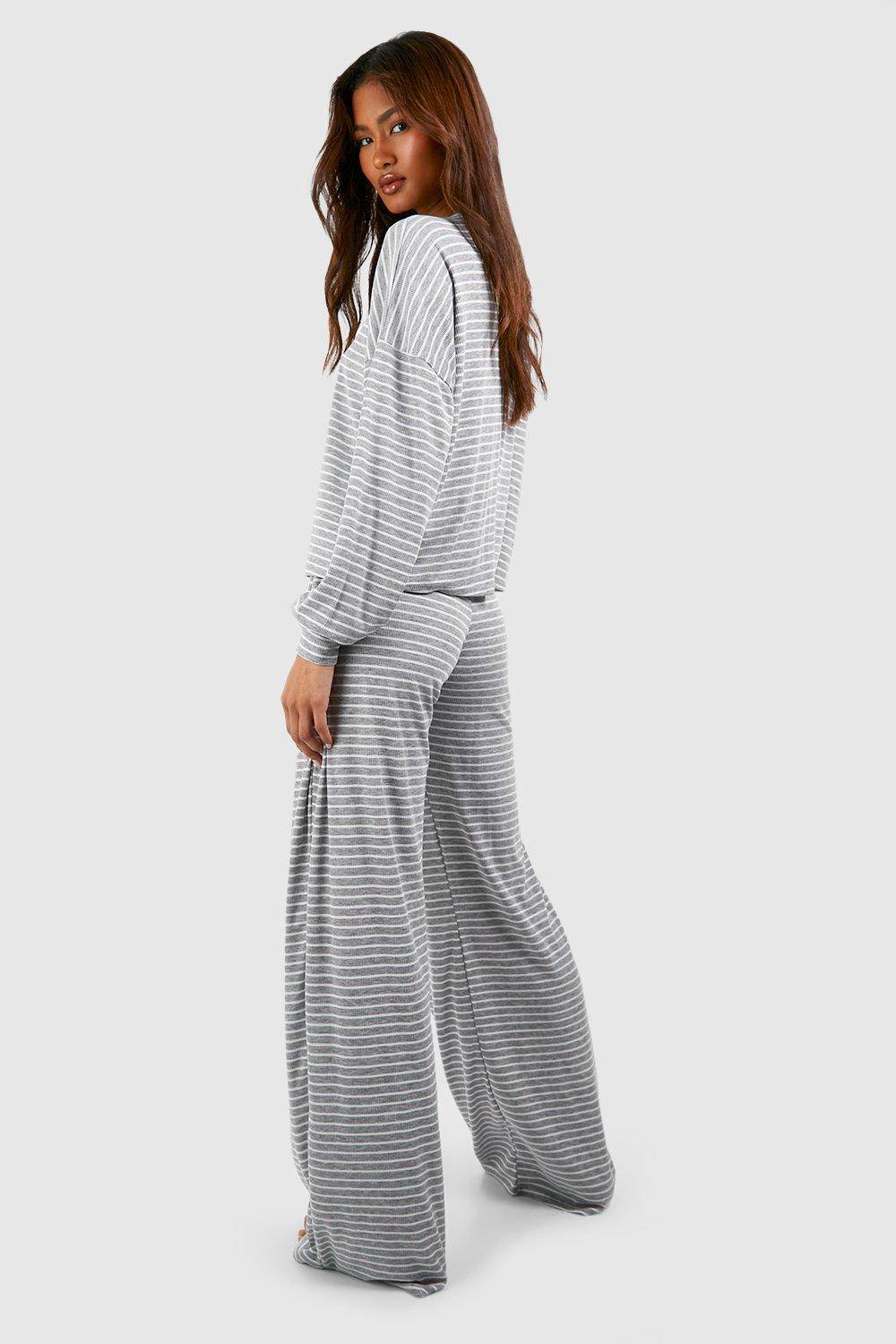 boohoo Tall - Ensemble de pyjama rayé en jersey