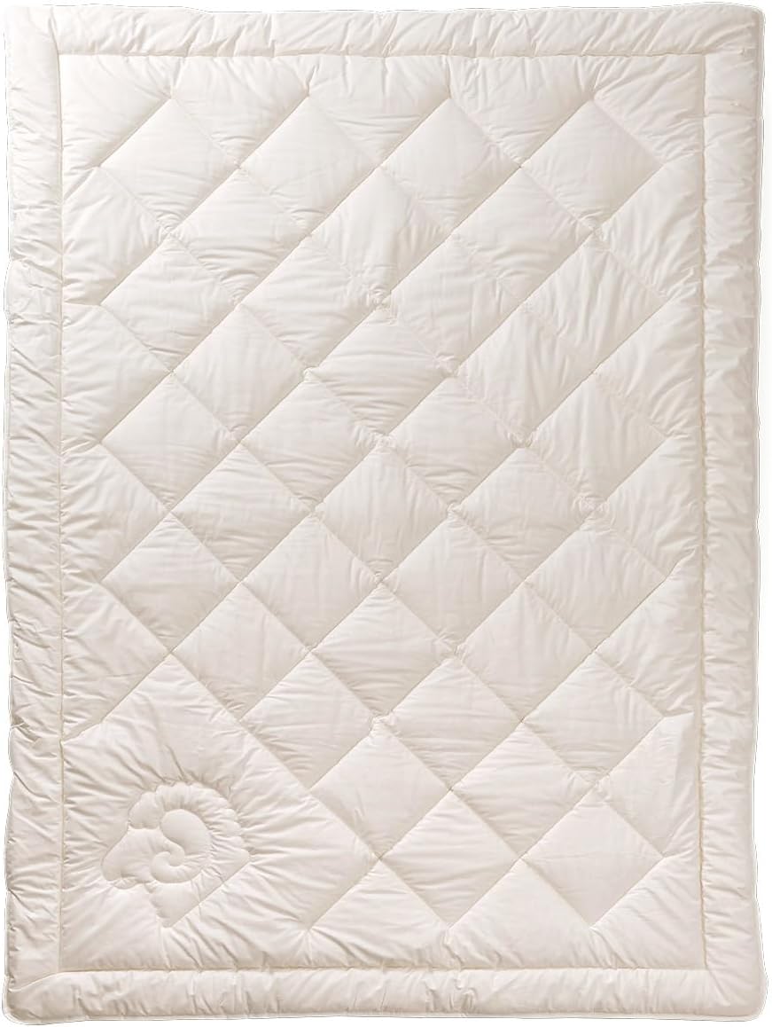 Bettdecke Medium mit Schafwoll-Füllung 135x200 cm, Ganzjahresdecke mit Bio Baumwollbezug, Verschiedene Größen