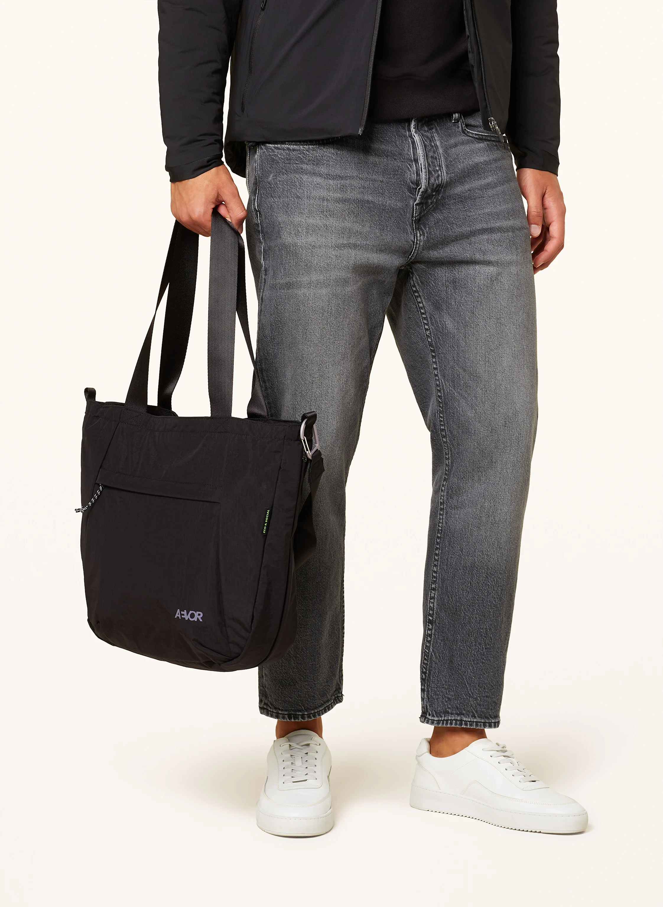 AEVOR Shopper