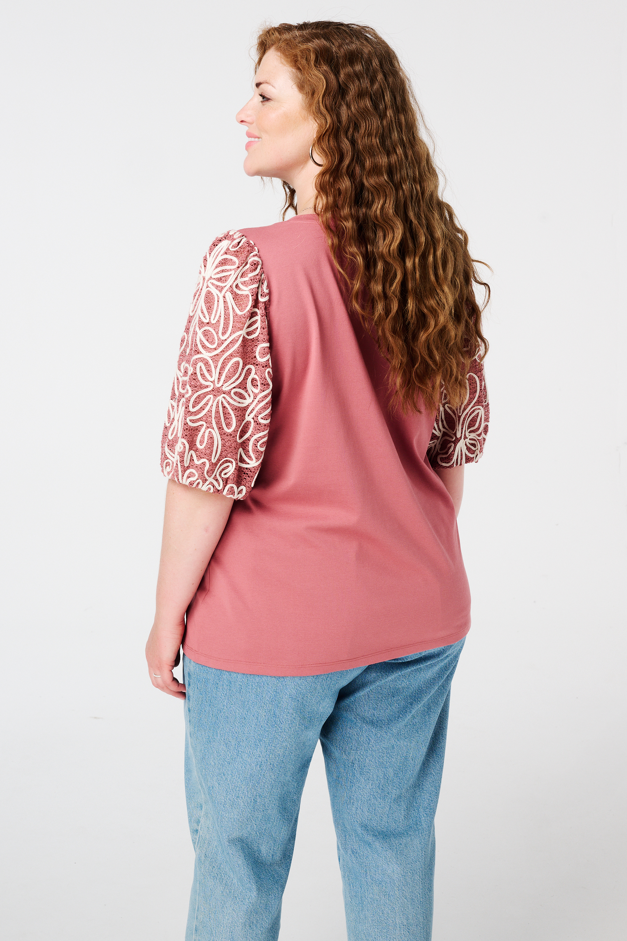 T-shirt met geborduurde mouwen Oud rose