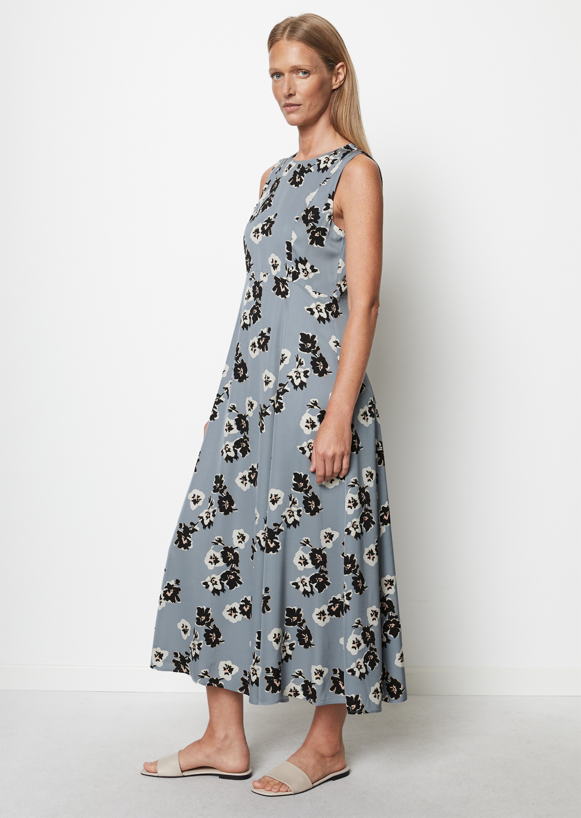 Ärmelloses Kleid fittedaus LENZING™ ECOVERO™