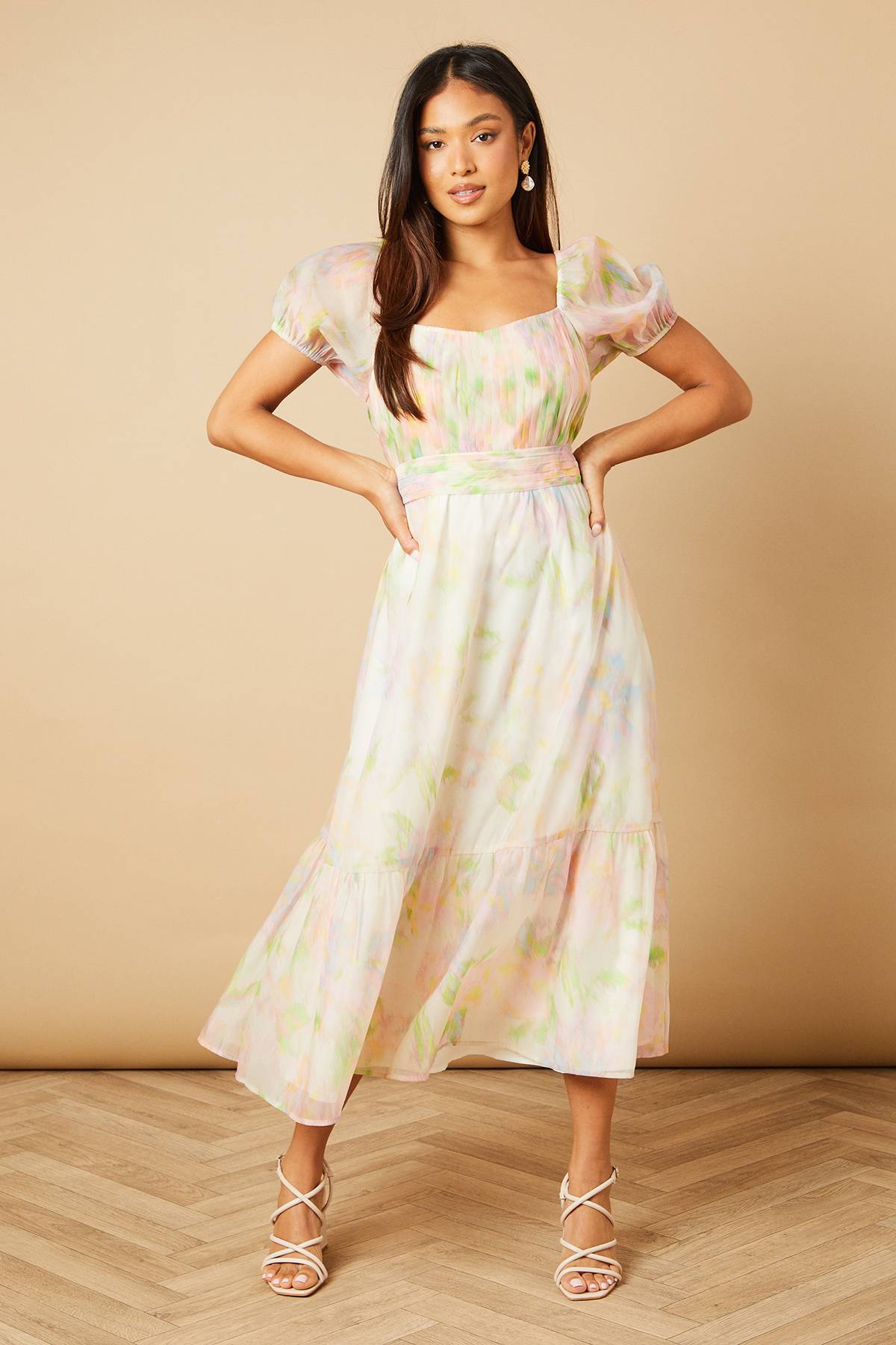 Oasis Robe Midi Étagée en Organza à Buste Froncé Petite