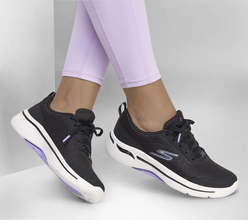 Skechers Uptown Summer | NOIR