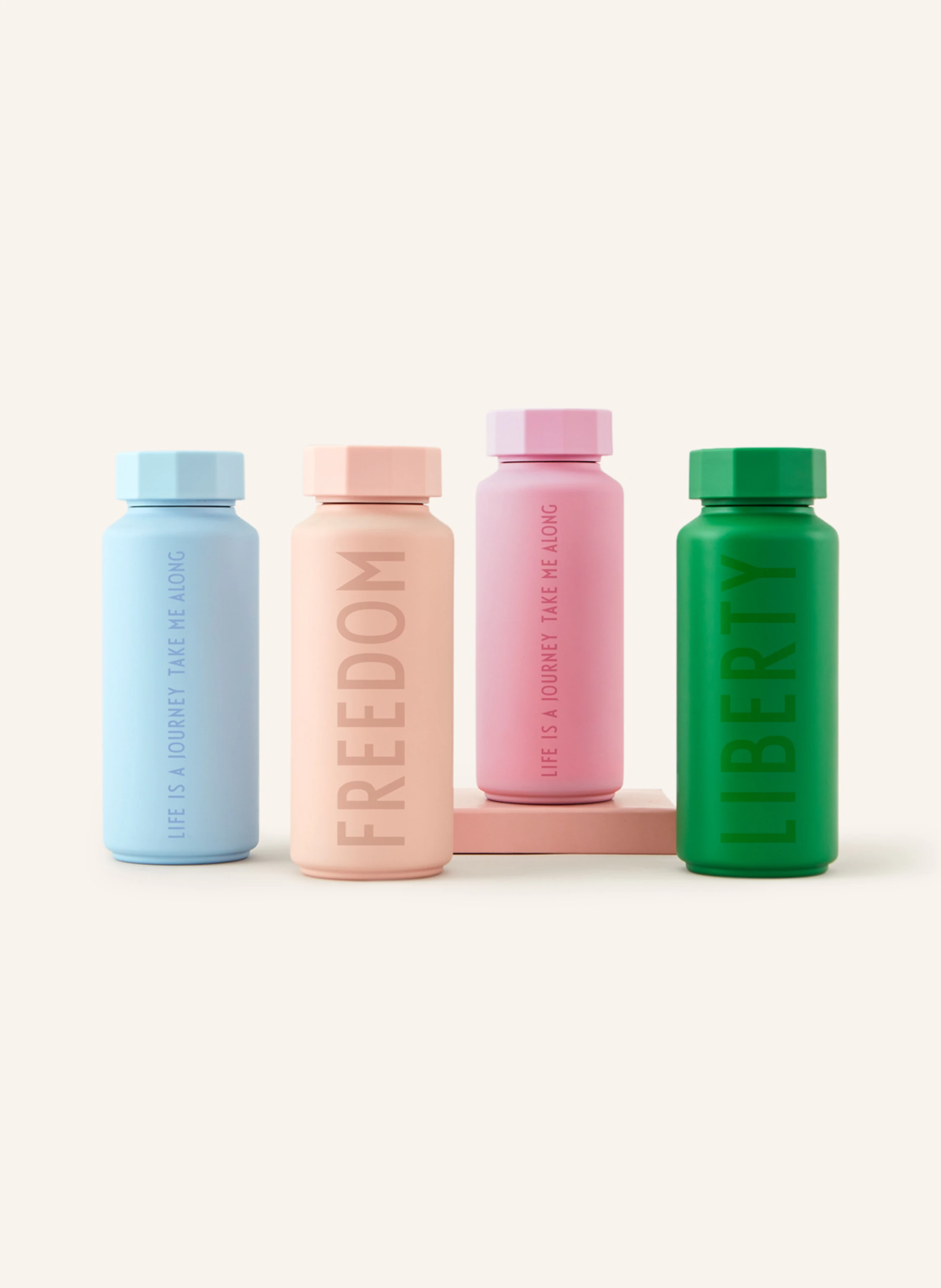 DESIGN LETTERS Isolierflasche GRNBLIFEIS