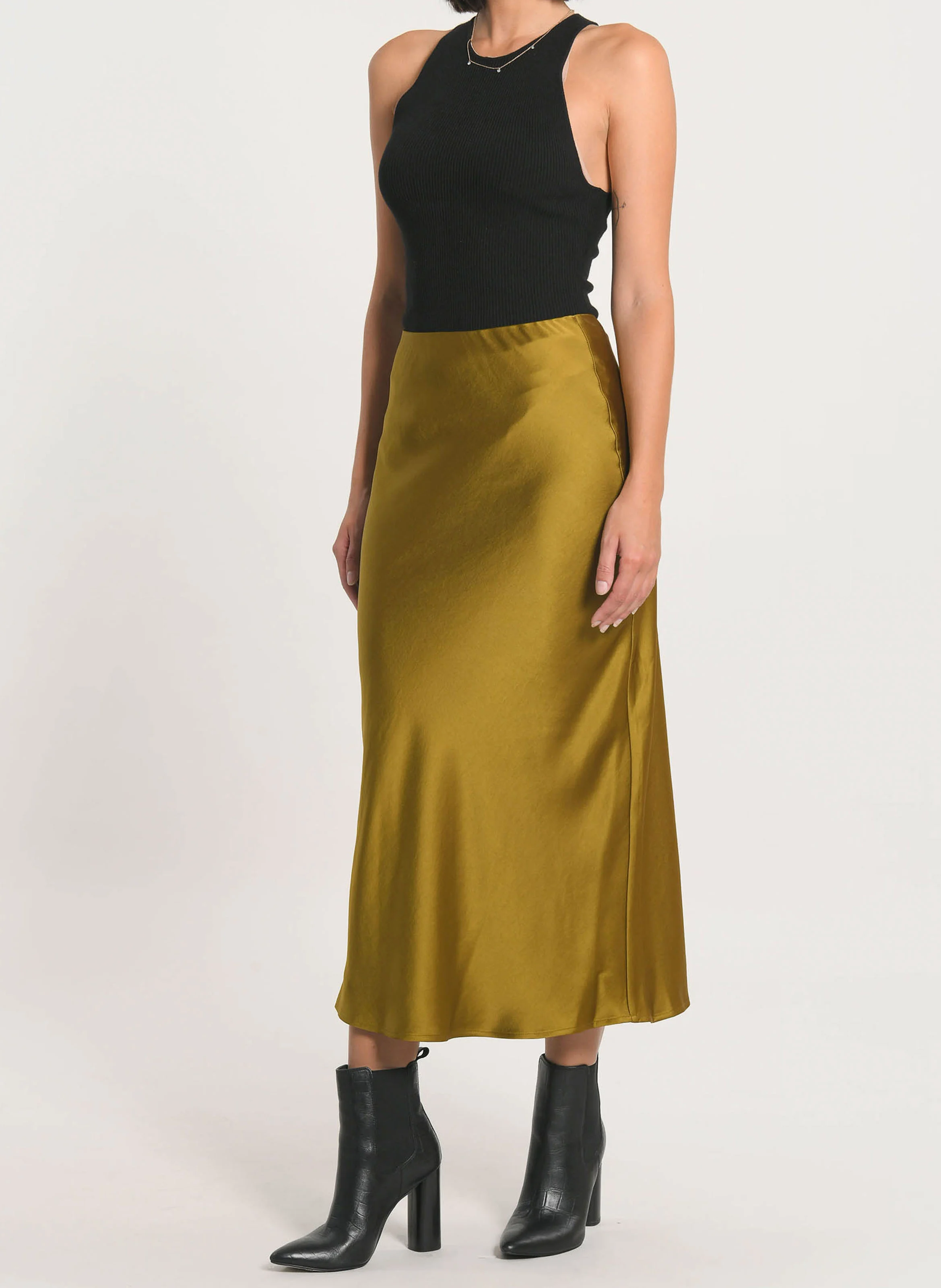 PATTY - Jupe en satin | Kaki