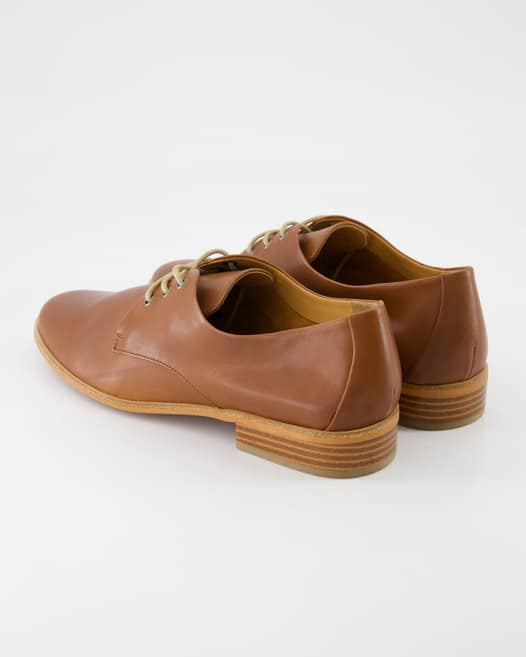 Regarde Le Ciel Alma 01 Schnürschuhe in Braun