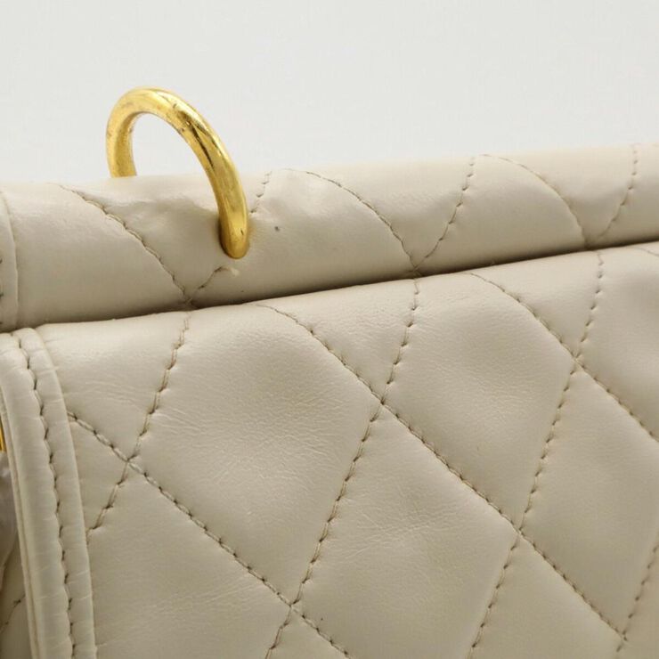 Chanel Vintage Chanel Crossbody Bag White