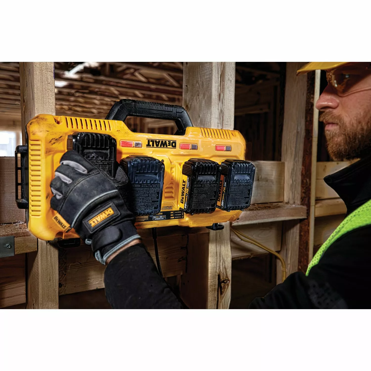 DeWALT DCB104 10,8/18/54V XR Li-Ion accu duolader