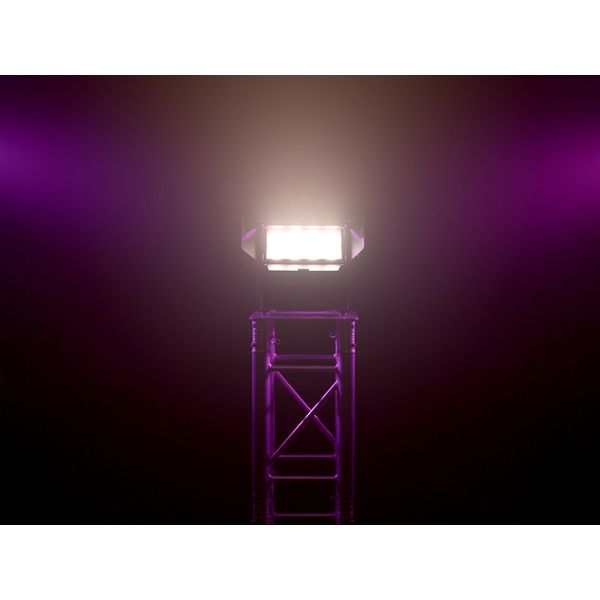 Eurolite Multiflood IP 8x10W RGBW