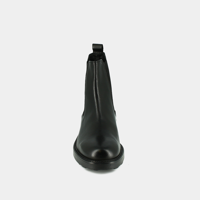 Boots à talons plats et bouts ronds  en cuir noir