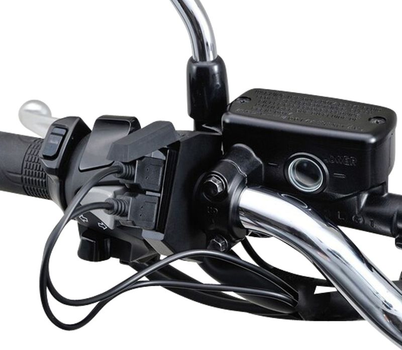 USB-A Voeding Daytona Slim - Stuur - 2 ingangen - Slank Formaat - 22,2/25,4 mm