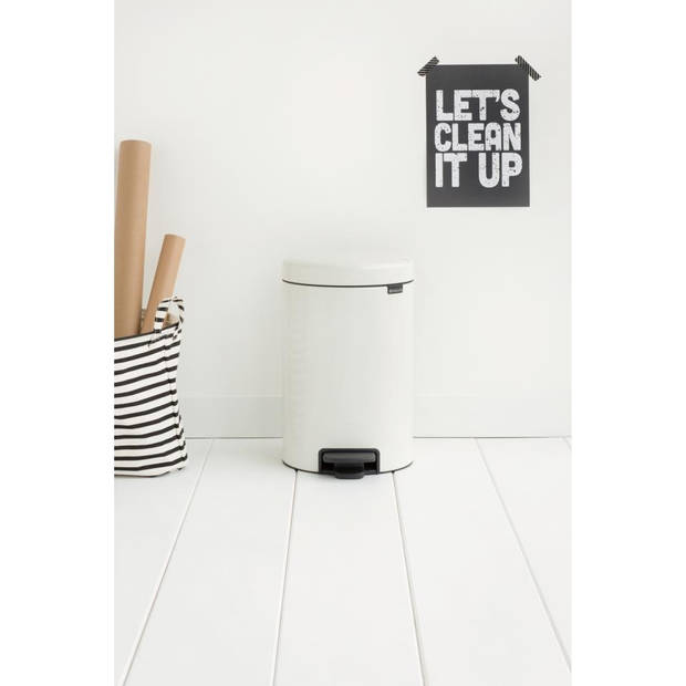 Brabantia newIcon pedaalemmer 12 liter met kunststof binnenemmer - White