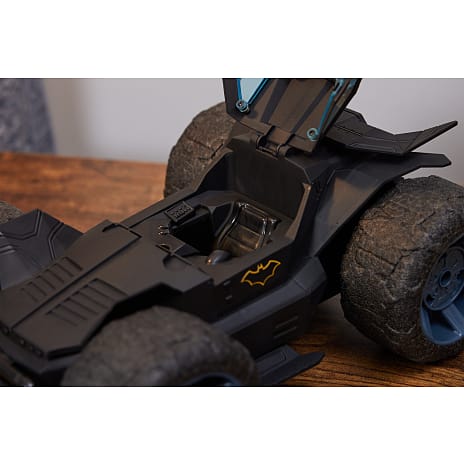 Batman Stunt Shot Batmobil 1:18 - fjernstyret