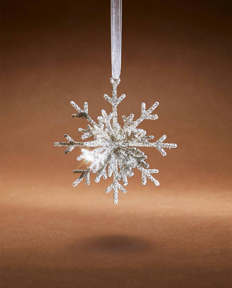 DECORAÇÃO DE NATAL EM FORMATO DE FLOCO DE NEVE COM BRILHO