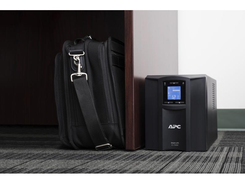 APC USV SMC1500IC 1500 VA / 900 W Tower-Line-Interaktiv-USV mit SmartConnect