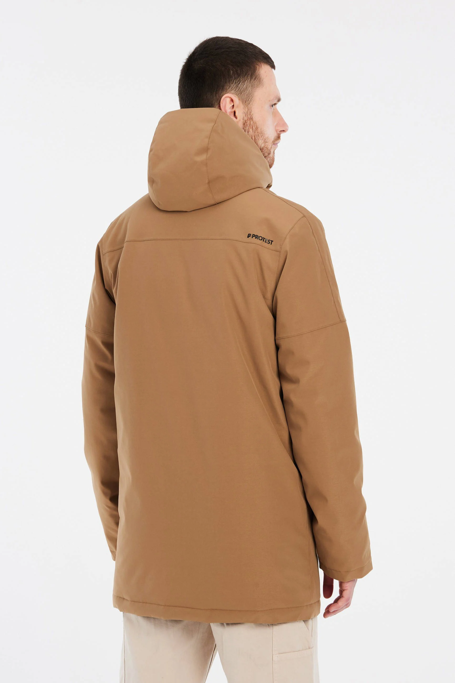 Protest ski-jack Hemley camel
