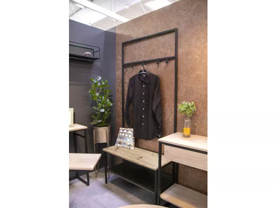 Portemanteau en bois coloris chêne et métal coloris noir -longueur 80 x profondeur 35 x hauteur 180 cm