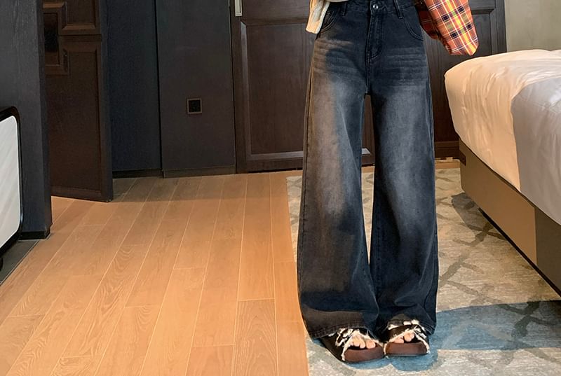 Okalpis - Low Rise Washed Wide Leg Jeans