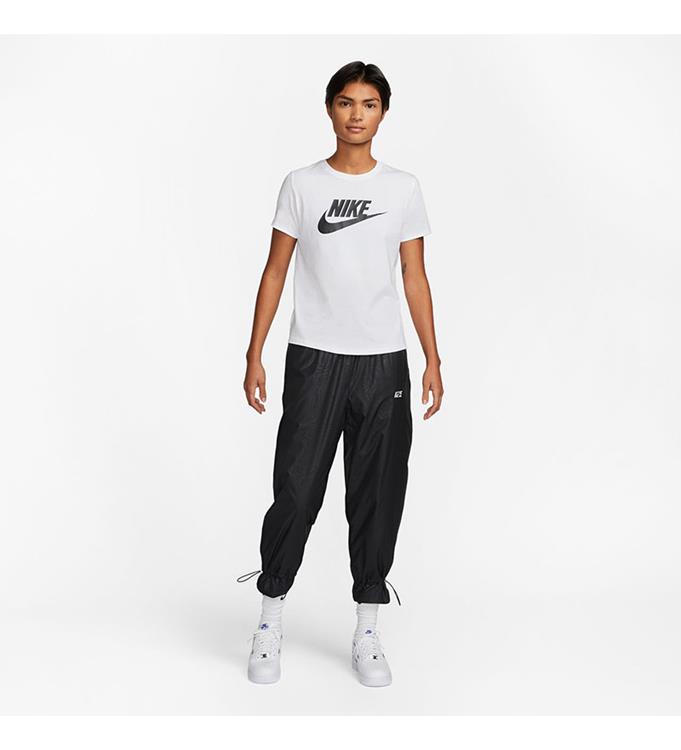 Nike Women Sportswear Essentials T-Shirt