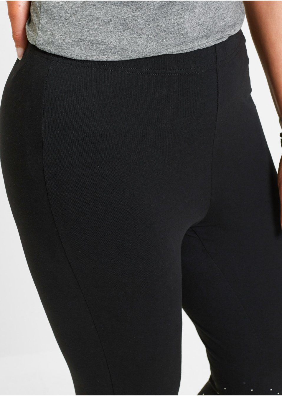 Legging corsaire avec pierres brillantes