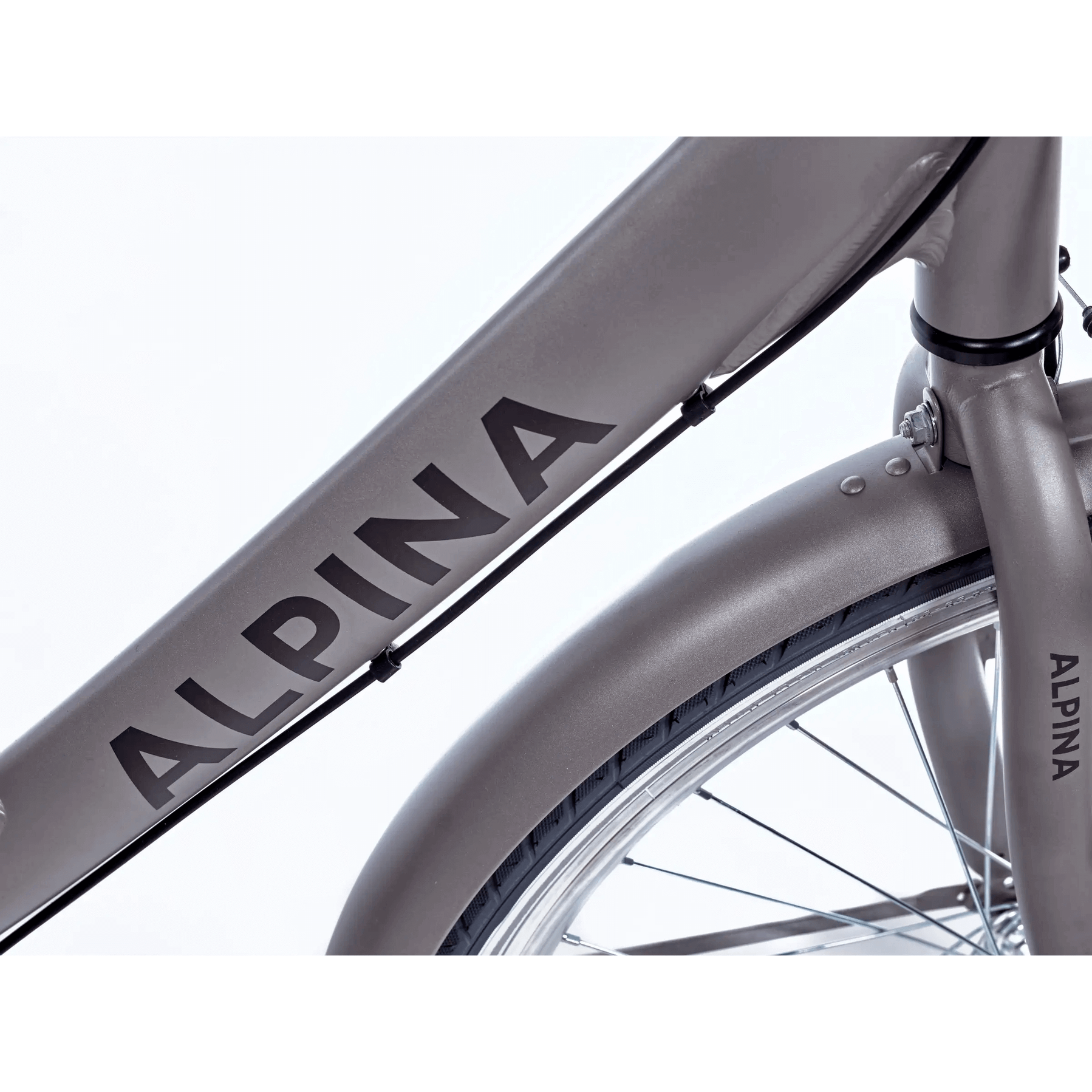 Alpina Clubb 24 Inch Meisjesfiets 2026