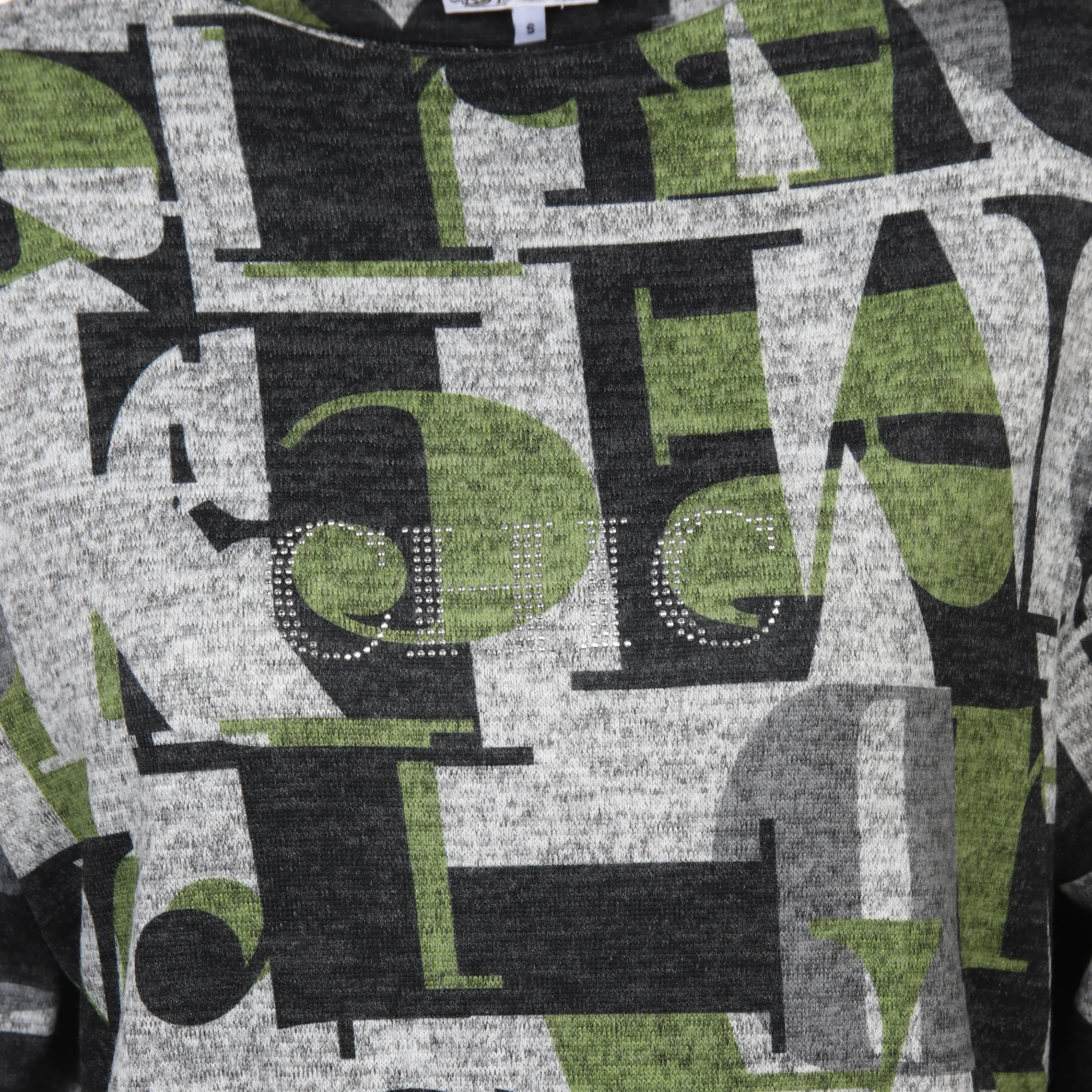 Damen Flauschshirt mit Ziernieten
