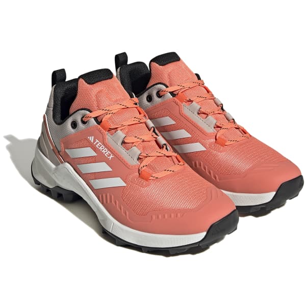 Chaussure de randonnée basse ADIDAS TERREX SWIFT R3 W CORFUS/CRYWHT/WONTAU