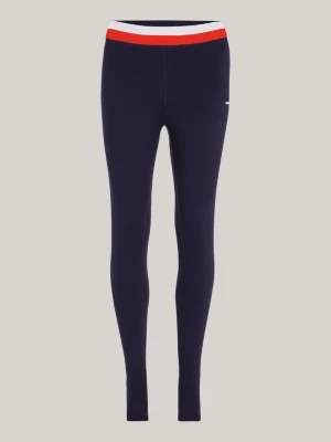 Calça legging esportiva de comprimento total e corte justo.