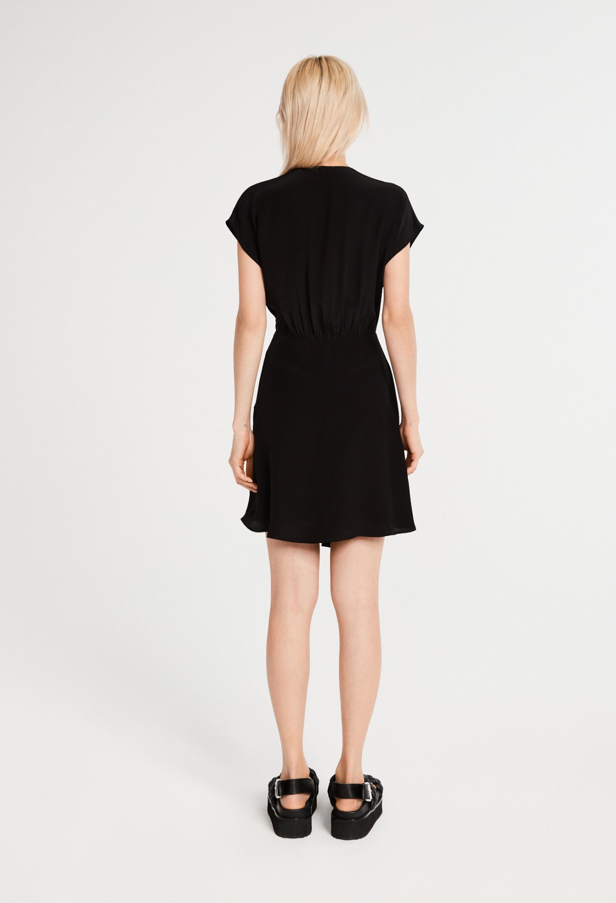 Robe courte