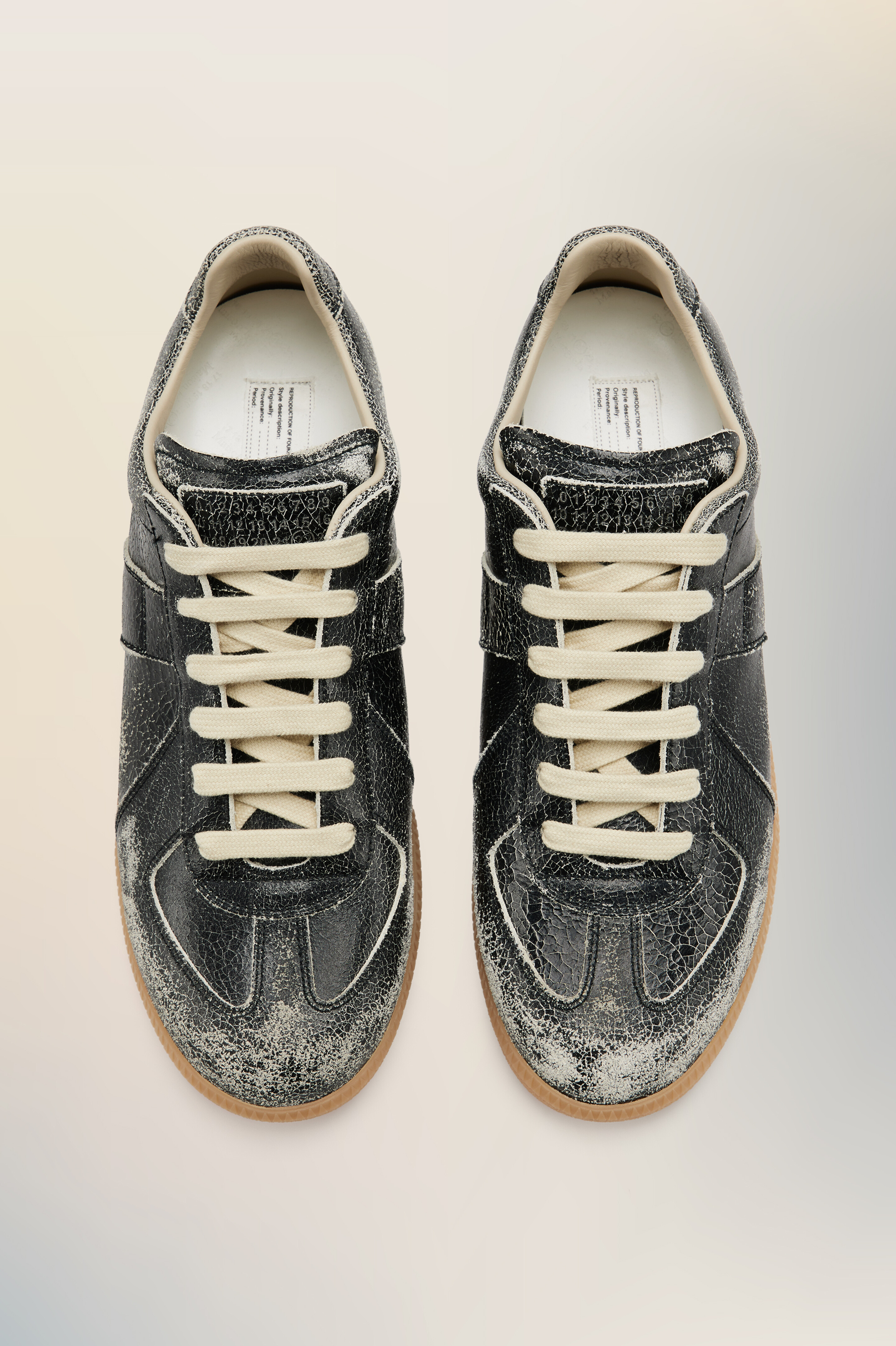 Sneakers Replica noirs en cuir pour homme
