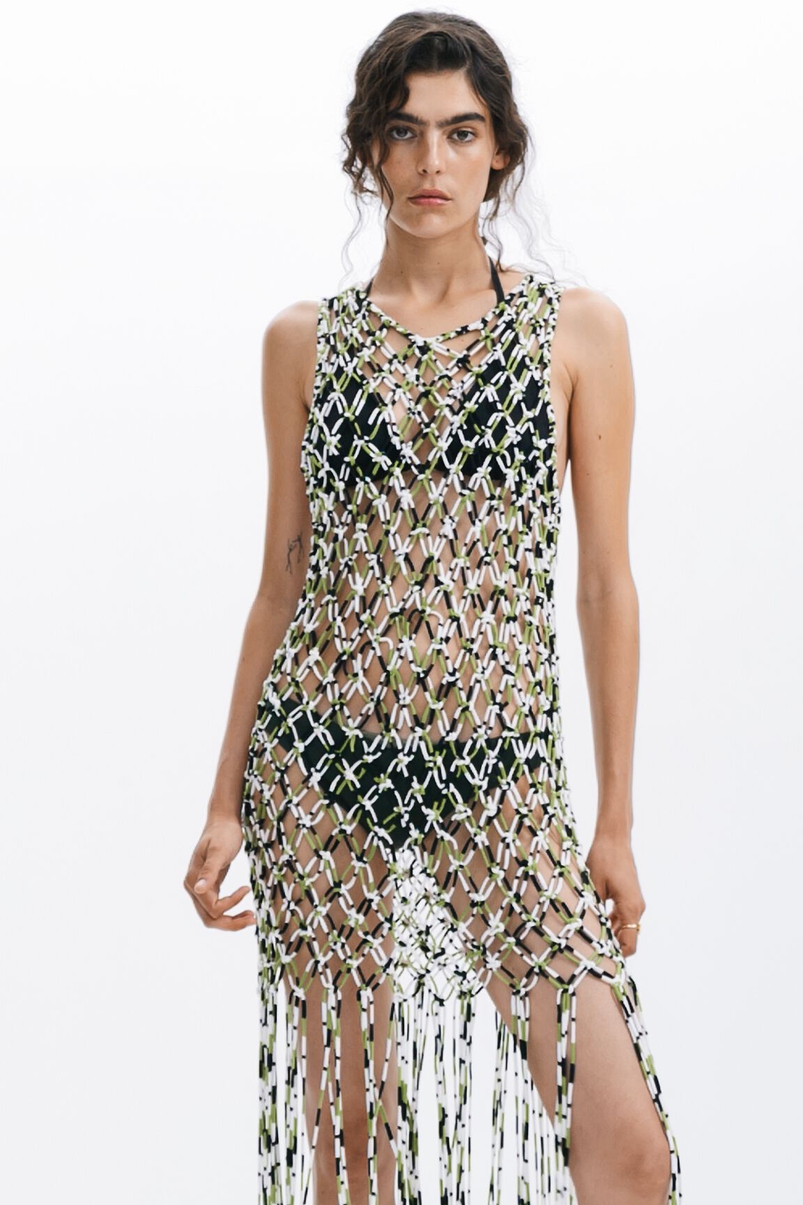 Vestido de malha com efeito rede