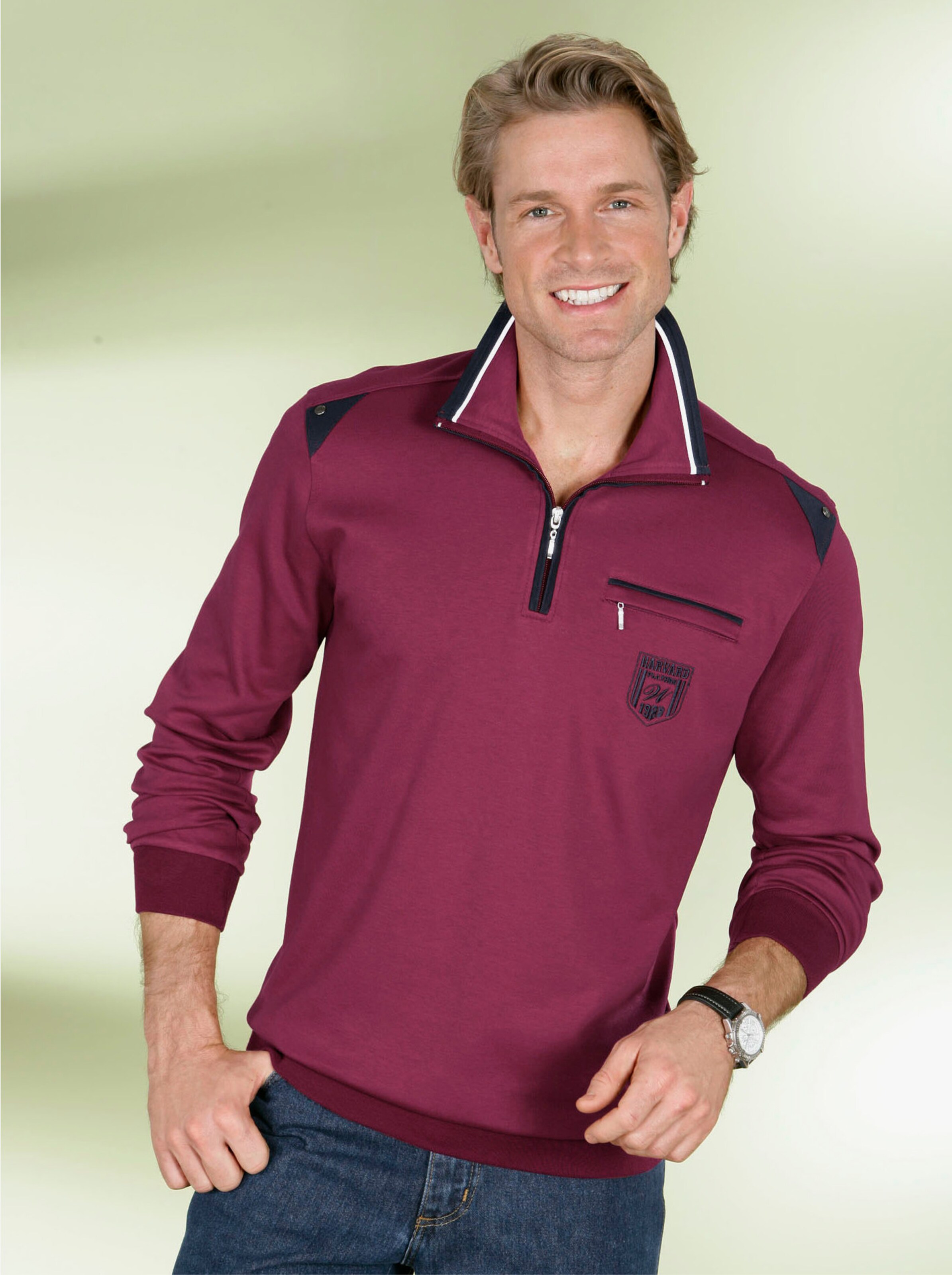 Sweatshirt