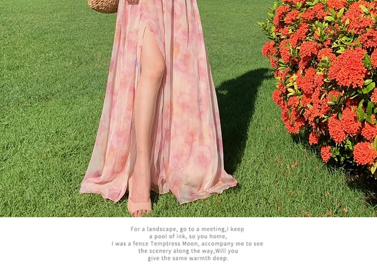 Moanum - Halter maxi-zonnejurk met bloemenprint en zijsplit