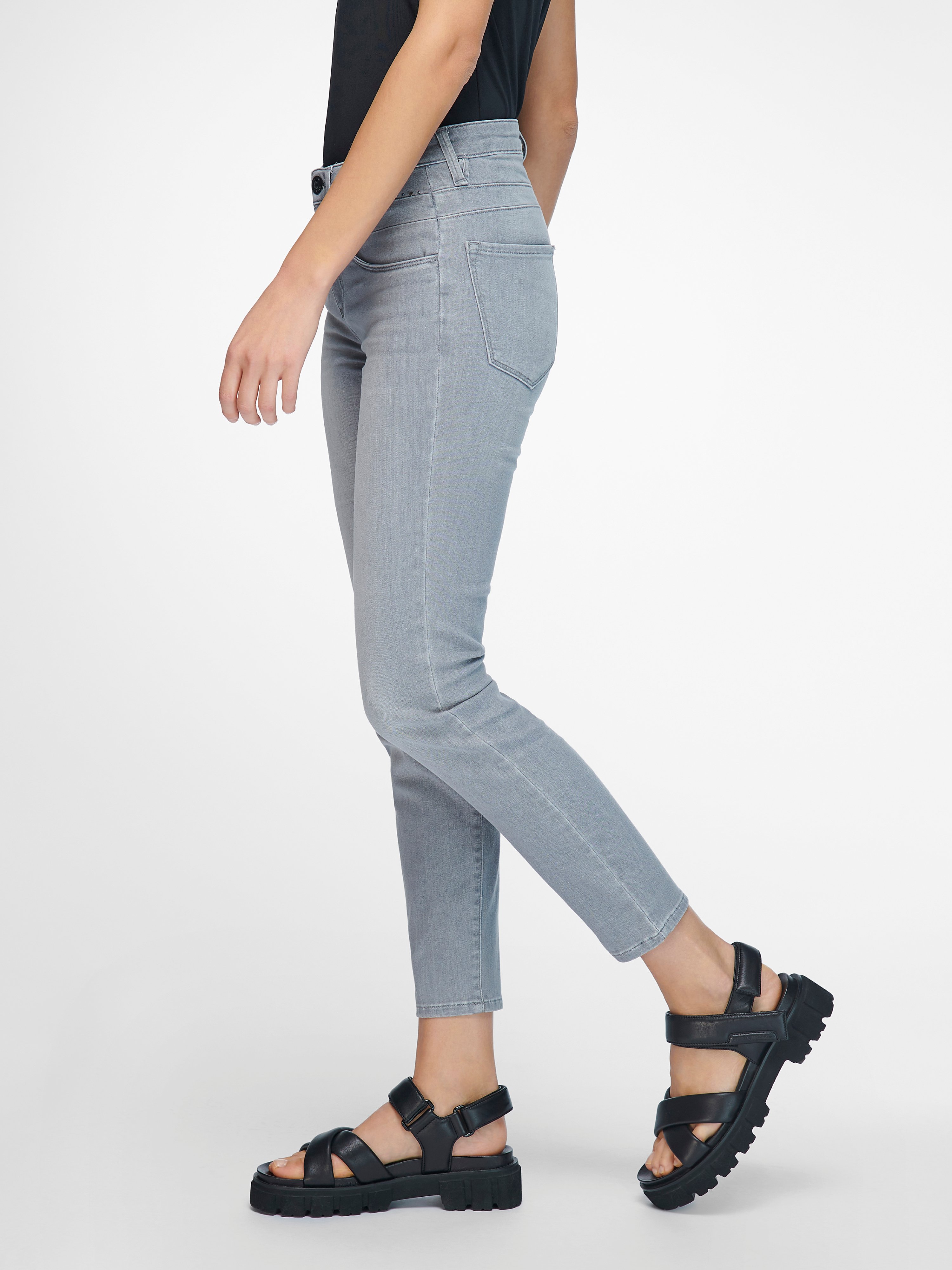 Knöchellange Skinny-Jeans Modell Shakira S