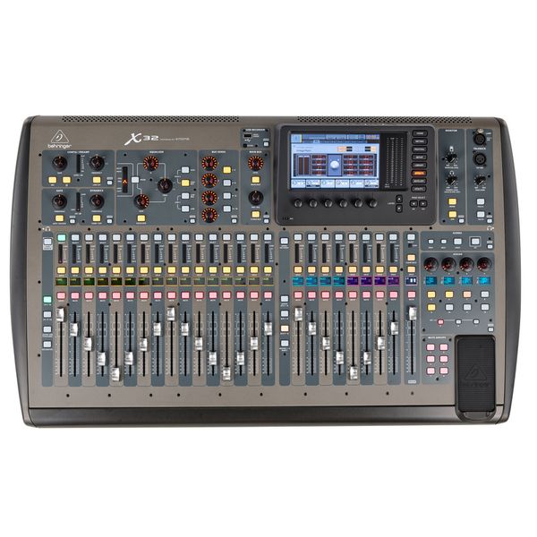 Behringer X32 SD 16 Bundle