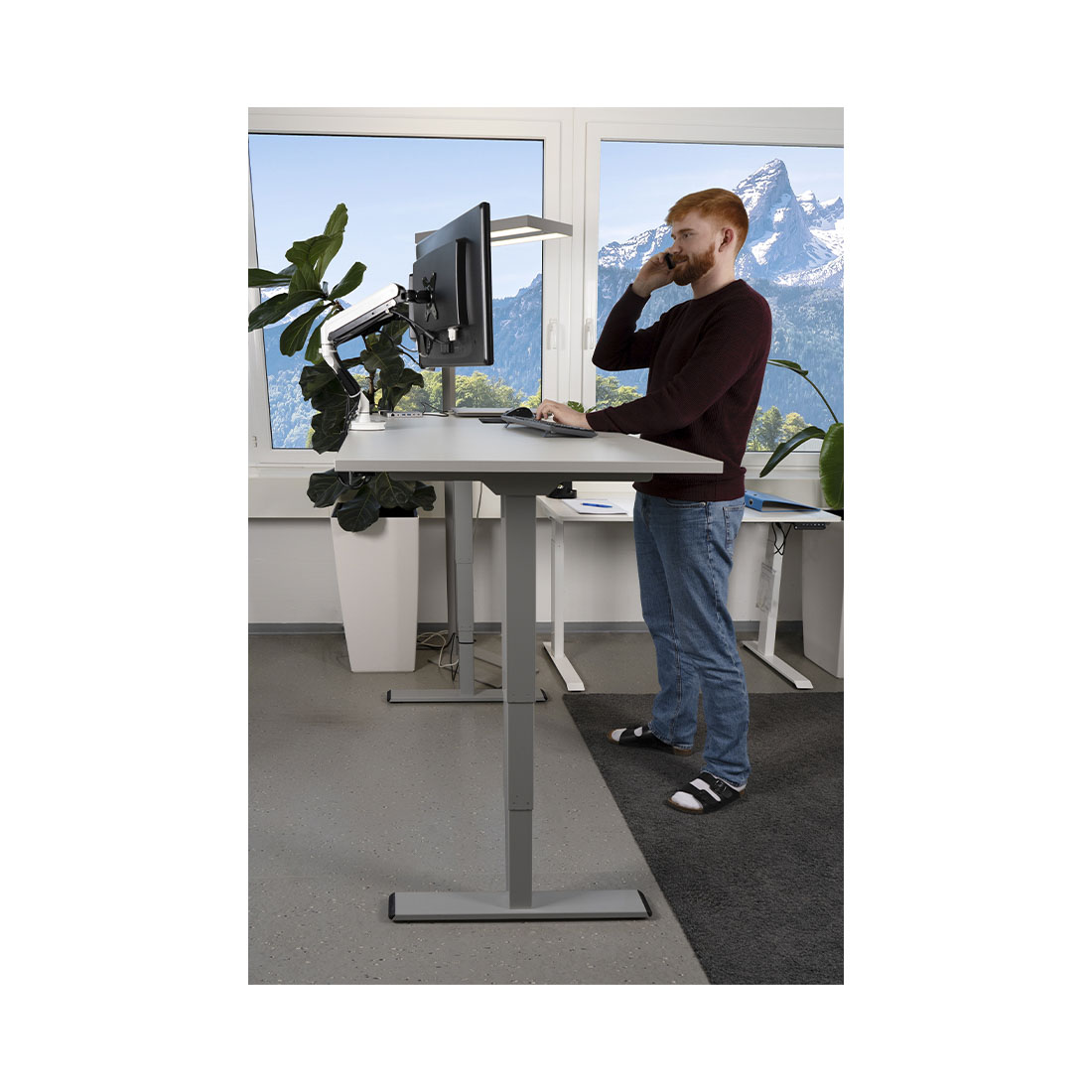 CONTINI höhenverstellbarer Bürotisch 180 x 80 cm grau / Gestell weiss