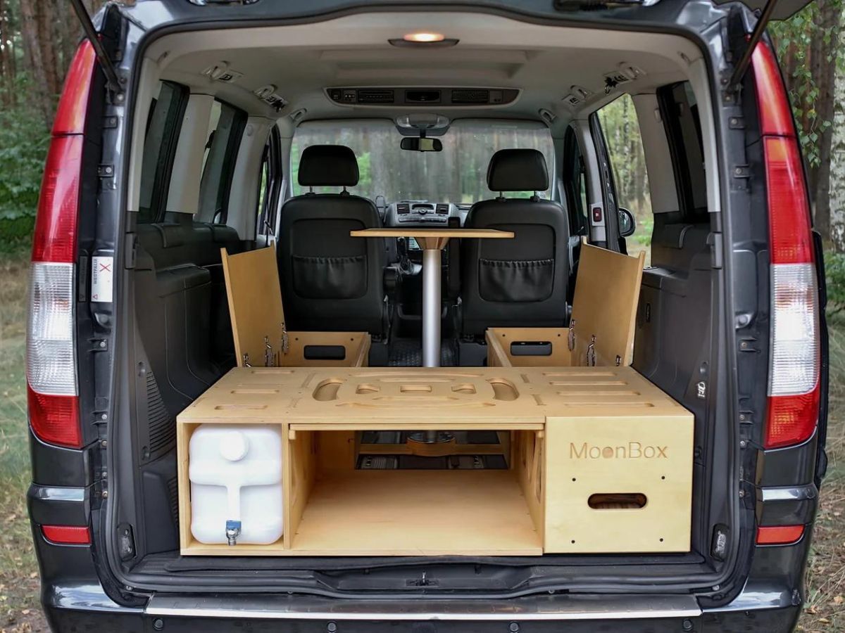 Moonbox 119 cm Speciale Editie Bus campingbox met tafel