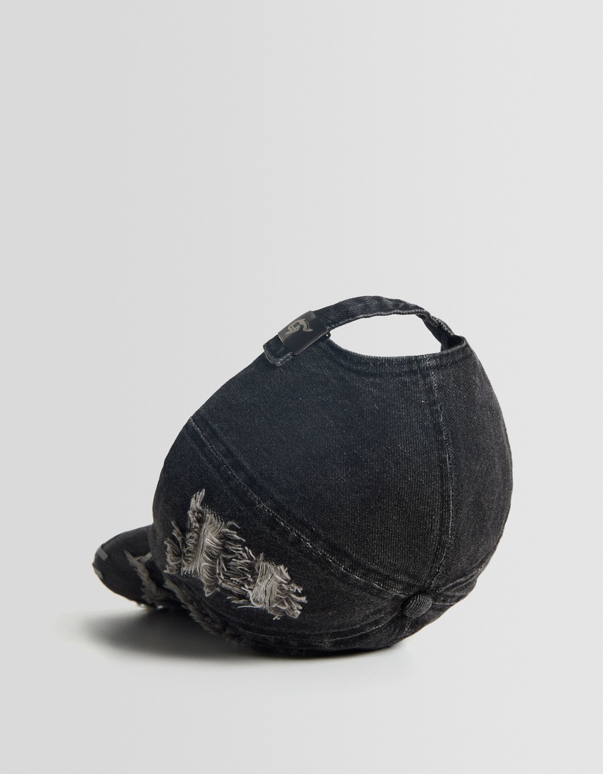 Boné Bershka Denim Generation com rasgos