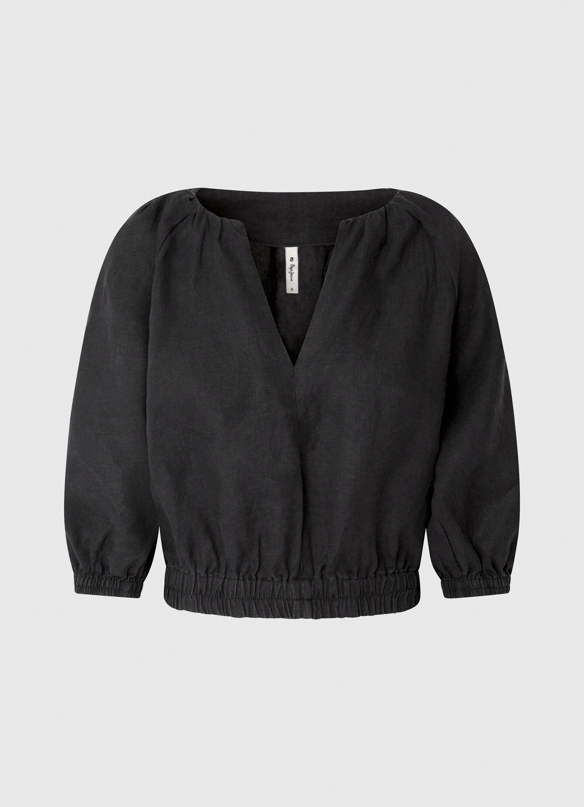 Blusa cropped com decote em V - preta